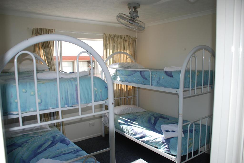 Jade Waters Luxury Apartments Hervey Bay Oda fotoğraf