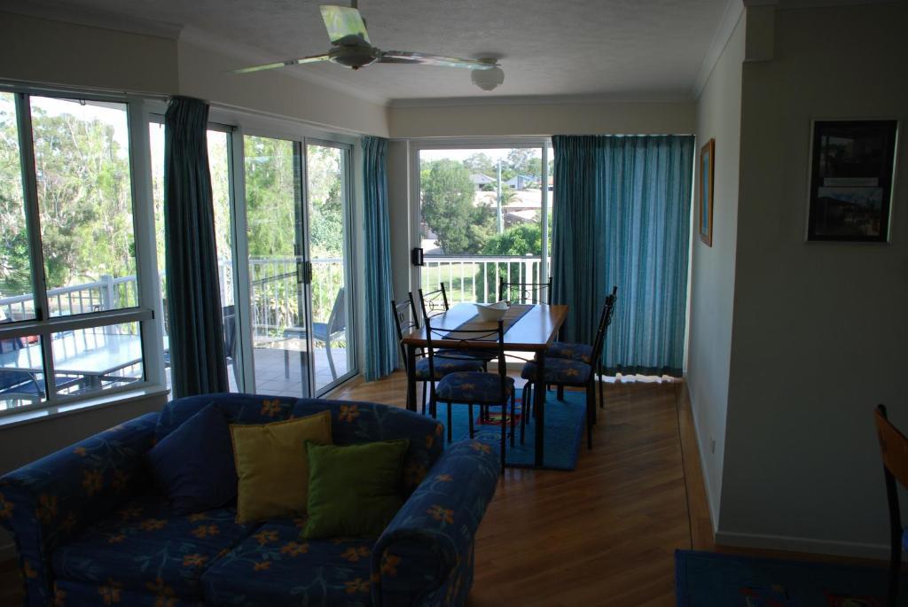 Jade Waters Luxury Apartments Hervey Bay Oda fotoğraf